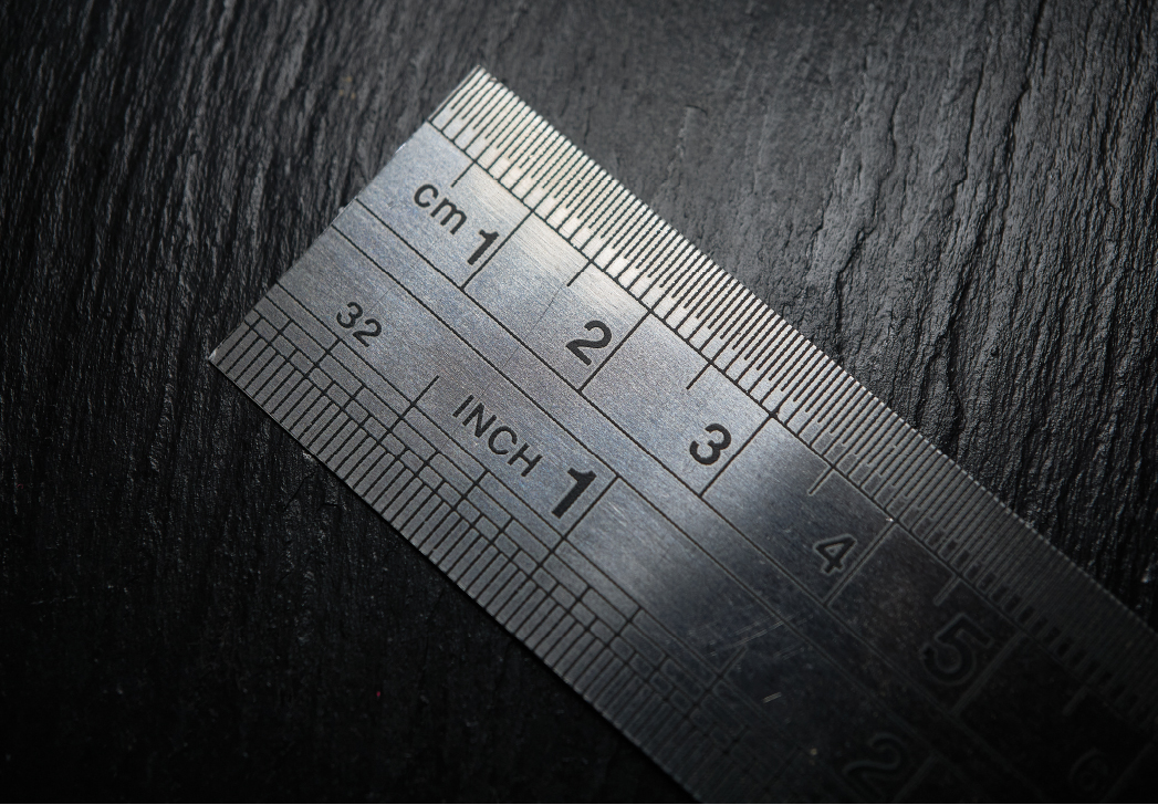 OBJET D ART DESK RULER